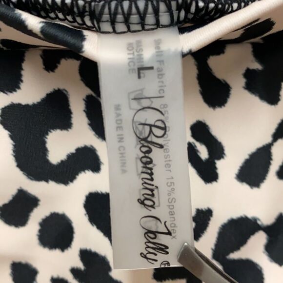 Blooming Jelly Cheetah Print Bikini Bottom Large - Picture 2 of 3
